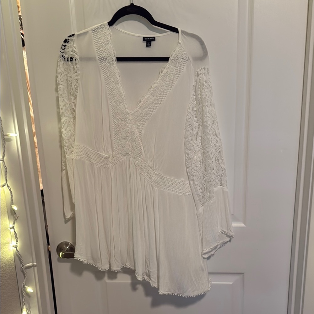 White Lace Cold Shoulder Top